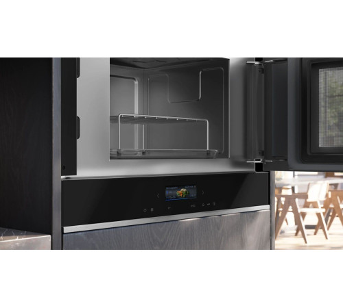 Микроволновая печь Siemens iQ700 BE732R1B1