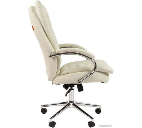 Офисное кресло CHAIRMAN 795 N кожа, белый