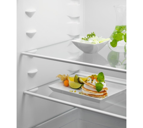 Холодильник Electrolux LND5FE18S