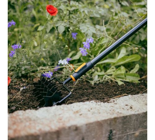 Культиватор разрыхлитель Fiskars 1080688