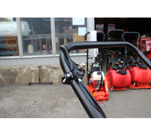 Виброплита Impulse VP120L