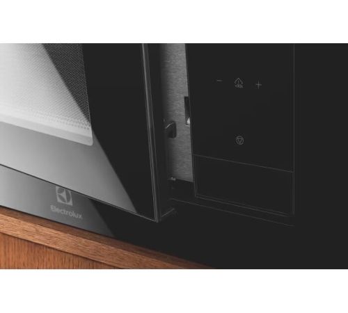 Микроволновая печь Electrolux LMS4253TBK