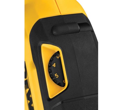 Шлифмашина для стен и потолков DeWalt DCE800N без АКБ