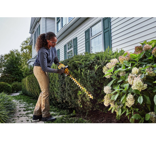 Кусторез DeWalt DCMHT573X1 с 1-им АКБ