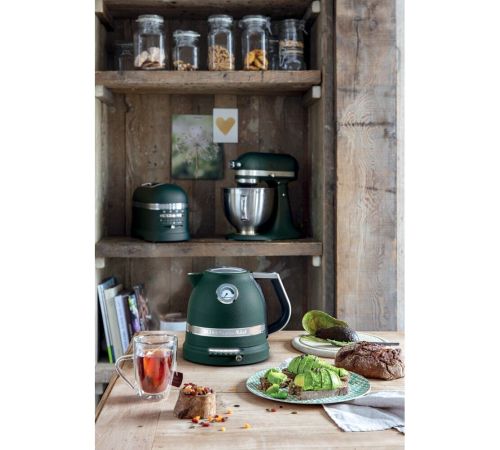 Электрический чайник KitchenAid Artisan 5KEK1522EPP