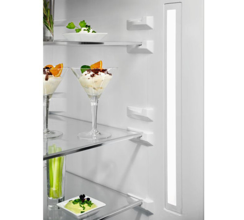 Холодильник Electrolux MultiSpace 800 LNT7ME36K2