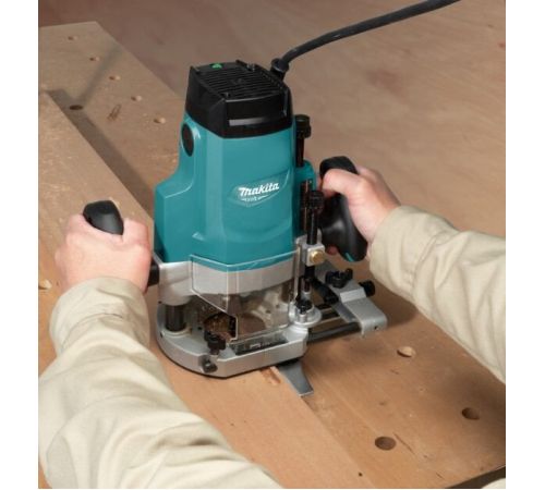Вертикальный фрезер Makita M3602B