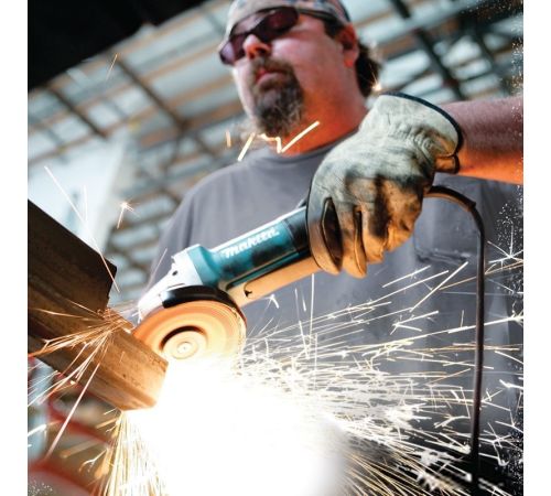 Угловая шлифмашина Makita 9565PCV