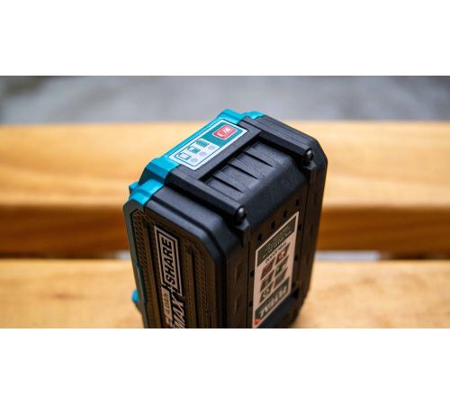 Аккумулятор Total TFBLI20021 20В/4 Ah