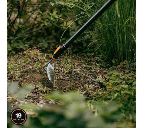 Тяпка Fiskars 1080683