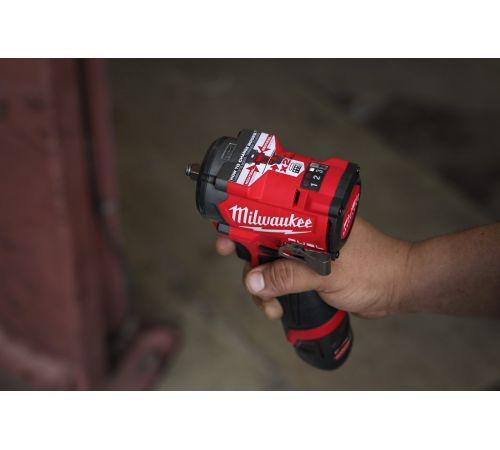 Гайковерт Milwaukee M12FCIWP12G3-0 4933493457 без АКБ