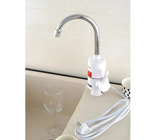 Проточный электрический водонагреватель-кран Potato P0061-7