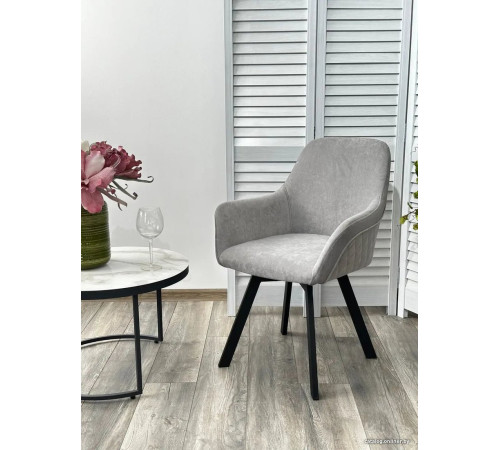 Стул с подлокотниками M-City Jet 670M05310 B22 серый/черный