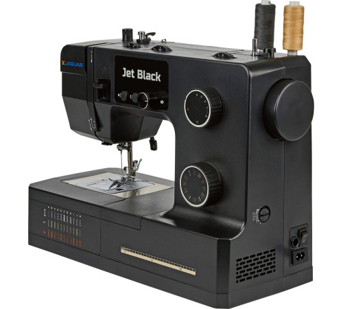Электронная швейная машина Jaguar Jet Black