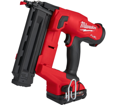 Milwaukee M18FN18GS-202X 4933471407 с 2-мя АКБ, кейс