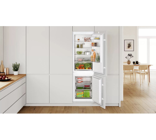 Холодильник Bosch Serie 2 KIN86NSE0