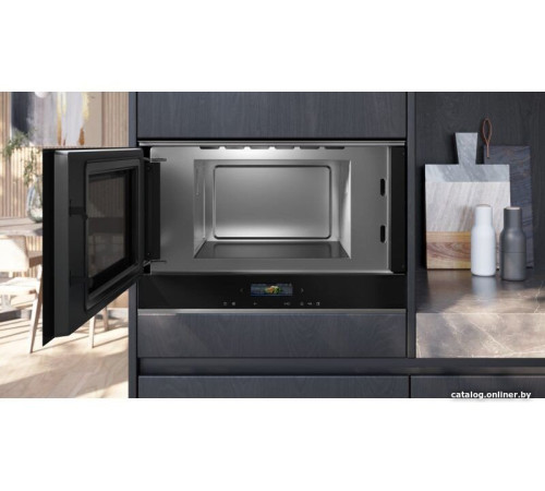 Микроволновая печь Siemens iQ700 BF722L1B1