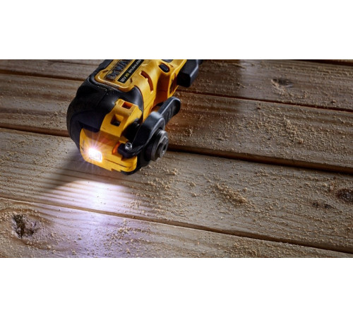 Реноватор DeWalt DCS353D2 с 2-мя АКБ, кейс