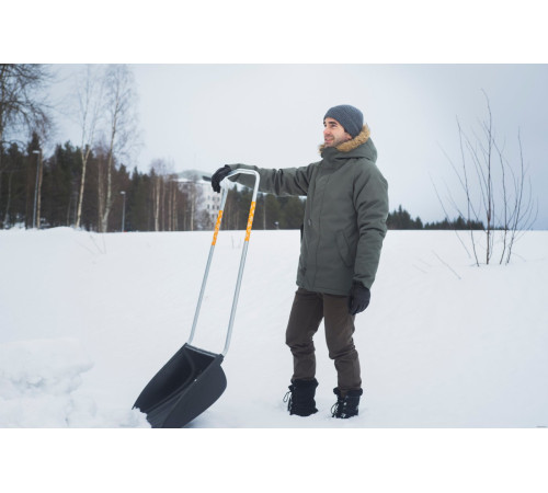 Движок для снега скрепер Fiskars SnowXpert 1003470