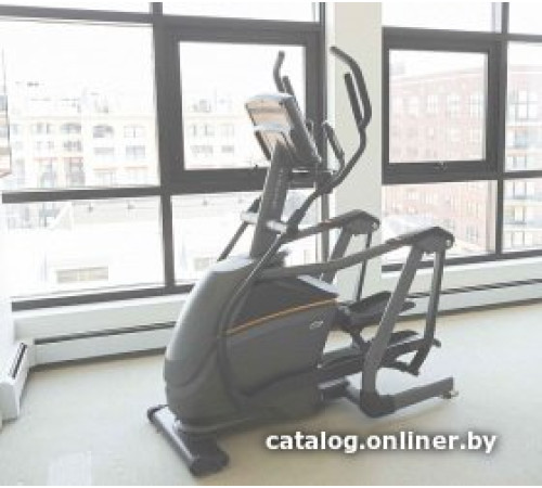Эллиптический тренажер Matrix E50XR