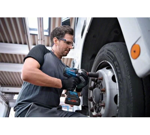 Гайковерт Bosch GDS 18V-1050 H Professional 06019J8502 с 2-мя АКБ 8 Ah, кейс