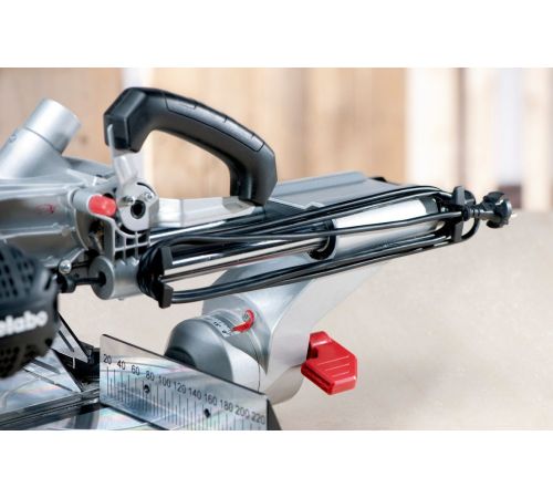 Торцовочная пила Metabo KGSV 216 M 619261000