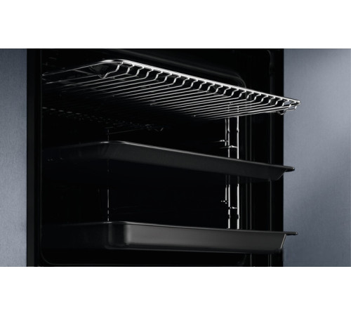Электрический духовой шкаф Electrolux AssistedCooking SENSE 800 KOEBP39WZ