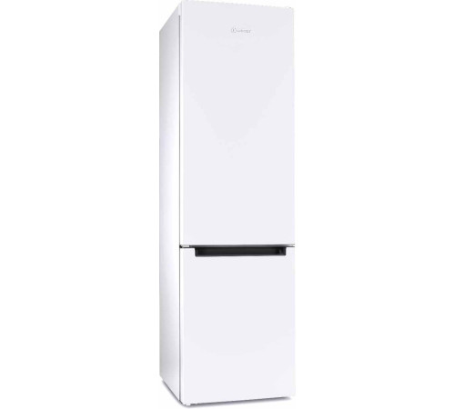 Холодильник Indesit DS 3200 W