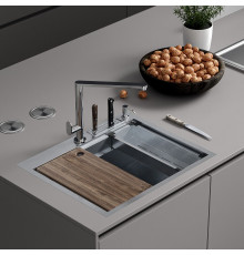 Кухонная мойка Roxen Stage 560250-60 сатин c держателем для ножей, двумя коландерами, разделочной доской и дозатором