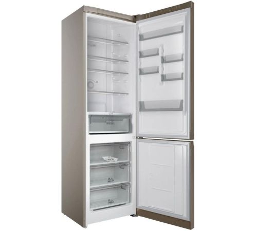 Холодильник Hotpoint HT 6200 BZ