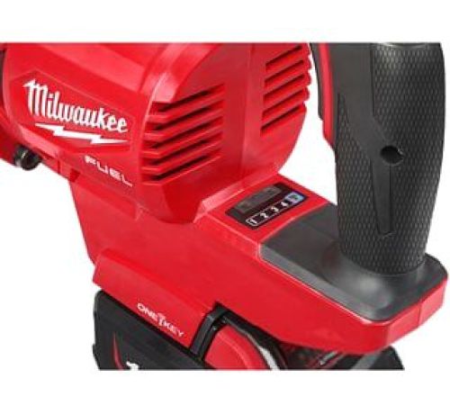 Гайковерт Milwaukee M18 ONEFHIWF1D-121C 4933471756 с 1-им АКБ, кейс