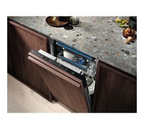 Встраиваемая посудомоечная машина Electrolux SatelliteClean 600 EEM43201L