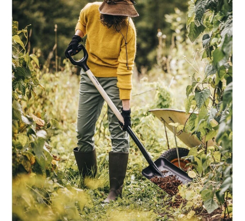 Лопата совковая Fiskars 1066723