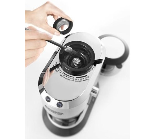 Кофемолка DeLonghi Dedica KG 520.M