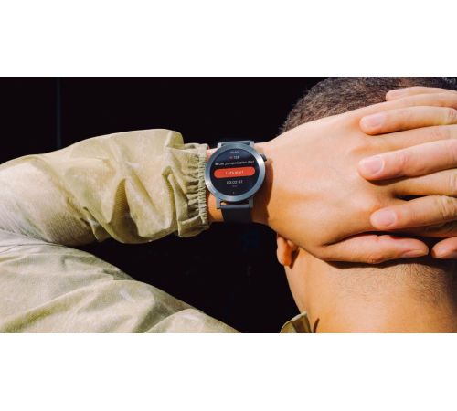 Умные часы CMF Watch 3 Pro темно-серый, черный силиконовый ремешок