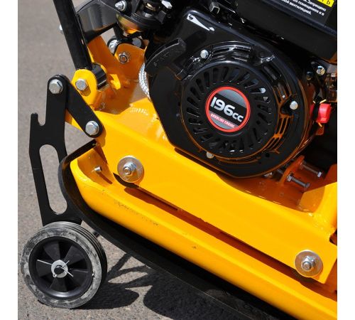 Виброплита Skiper C90L-WM Loncin LC200F колеса, мат
