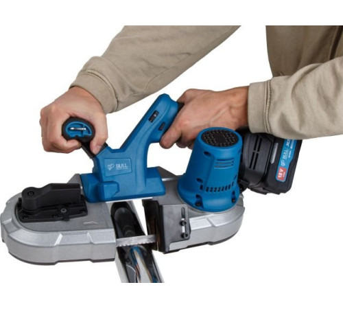 Ленточная пила Bull CBS 6583 1304544 без АКБ