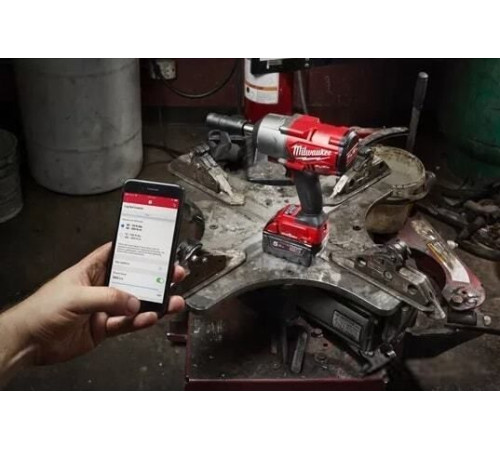 Гайковерт Milwaukee M18 ONEFHIWF12E-0X 4933478405 без АКБ, кейс