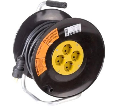 Удлинитель на катушке PROconnect Professional 11-7615