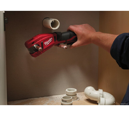 Труборез Milwaukee 4933411920