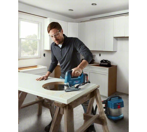 Электролобзик Bosch GST 185-LI Professional 06015B3021 без АКБ