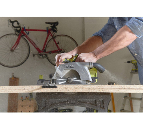 Дисковая циркулярная пила Ryobi R18CS-0 5133002338 без АКБ