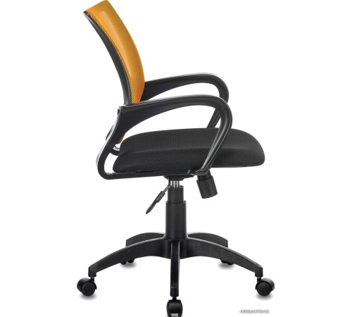 Офисное кресло Brabix Fly MG-396 оранжевый/черный