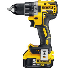 Дрель-шуруповерт DeWalt DCD791P2 с 2-мя АКБ 5 Ah