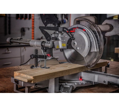 Дисковая циркулярная пила Crown CT15233P