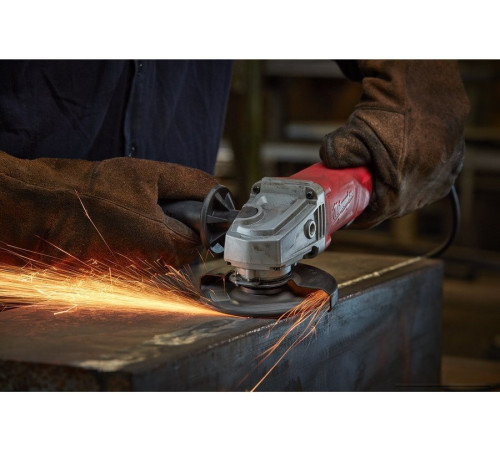 Угловая шлифмашина Milwaukee AG 13-125 XSPD