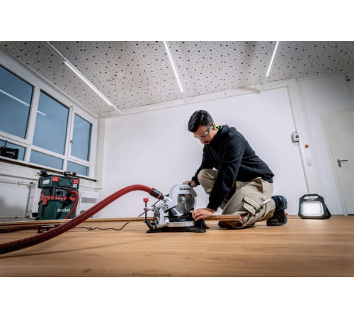 Торцовочная пила Metabo KS 216 M Set 610216900