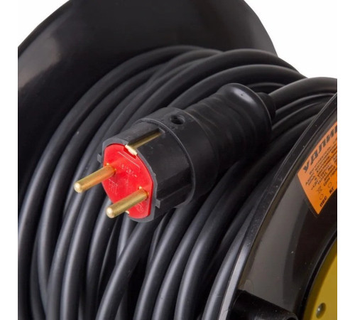 Удлинитель на катушке PROconnect Professional 11-7615