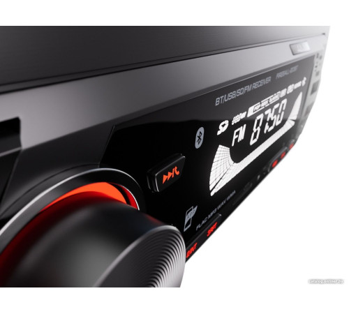 USB-магнитола Aura Fireball-203BT