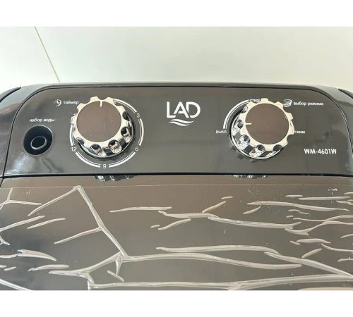 Активаторная стиральная машина LAD WM-4601W Process Black C